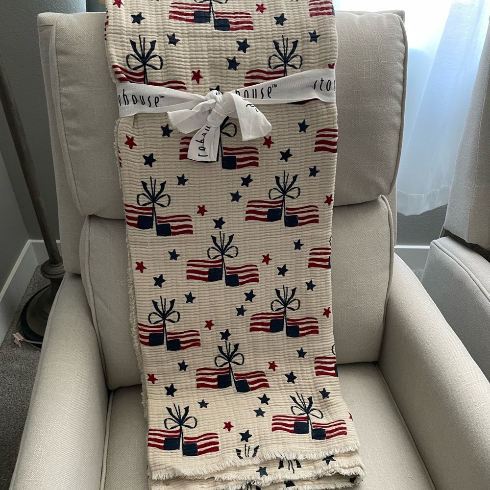 Patriotic Flag Throw